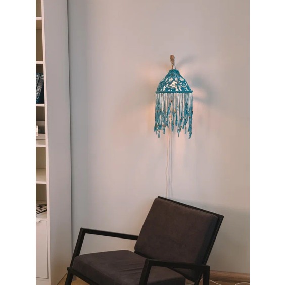 Светильник в технике макраме ручной работы #6