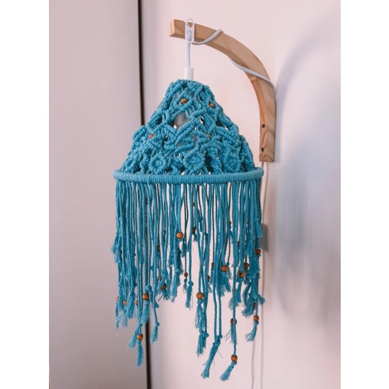 Светильник в технике макраме ручной работы #4