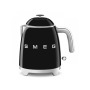Smeg KLF05BLEU мини чайник электрический черный