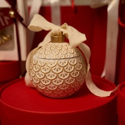 Свеча White Christmas ball [ Горячий глинтвейн ]