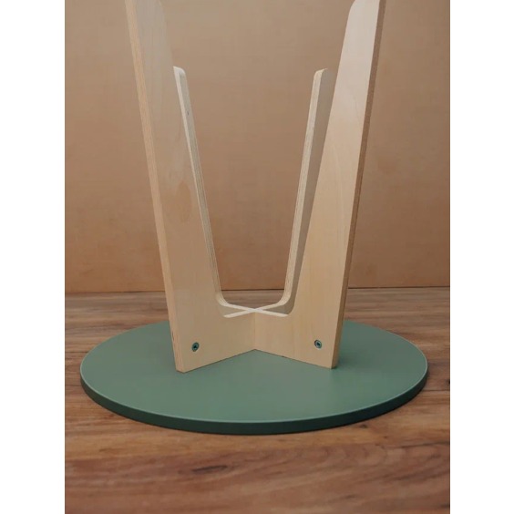 Стол детский или стол журнальный ЛуЛу, 600х600х556 мм, Кипарисовый зеленый #8