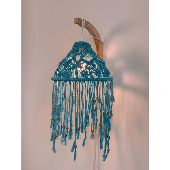 Светильник в технике макраме ручной работы #3