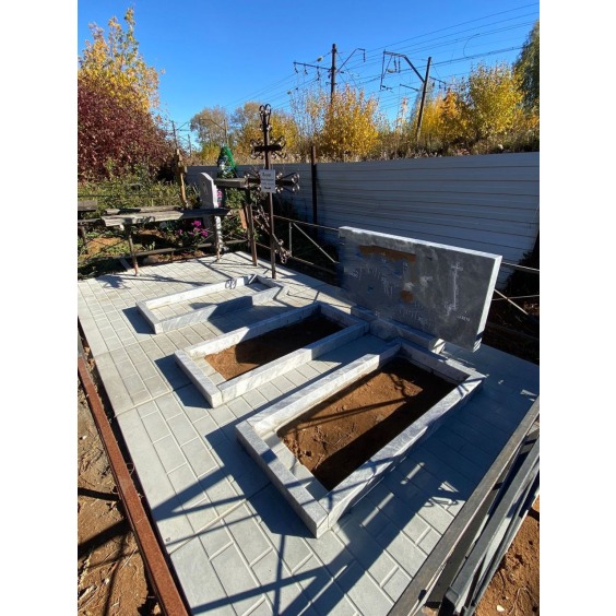 Плита мощения ритуальная, центральная сплошная #7