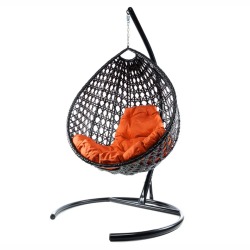 Комплект подвесное кресло Капля Люкс с ротангом черное, оранжевая подушка